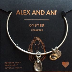 Silver oyster charm bracelet